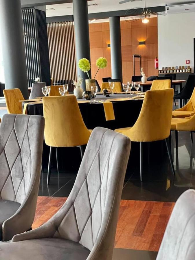Hotel Hi-Fi Spa Nowy Tomyśl Екстериор снимка