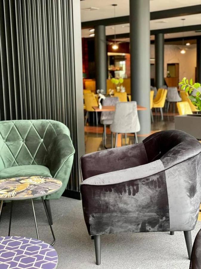 Hotel Hi-Fi Spa Nowy Tomyśl Екстериор снимка
